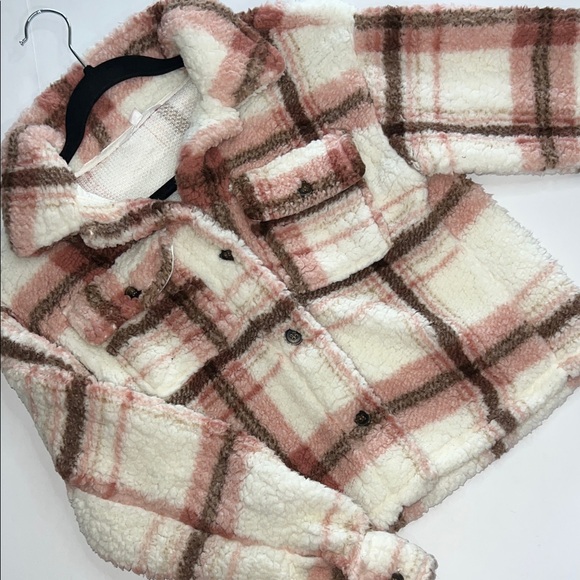 No Boundaries Other - No Boundaries Cream and Pink Plaid Sherpa Jacket
